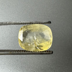 9.78 ct Natural Yellow Sapphire – Pukhraj Gemstone [Srilanka]